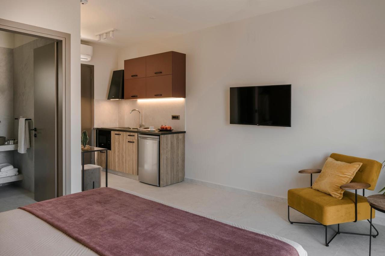 Anthemis Living Aparthotel Argostoli  Exterior photo